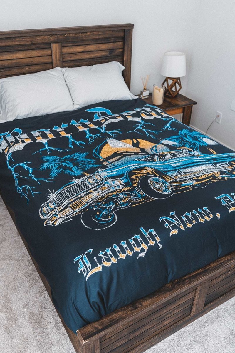 Laugh Now Die Later Microfiber Duvet Cover