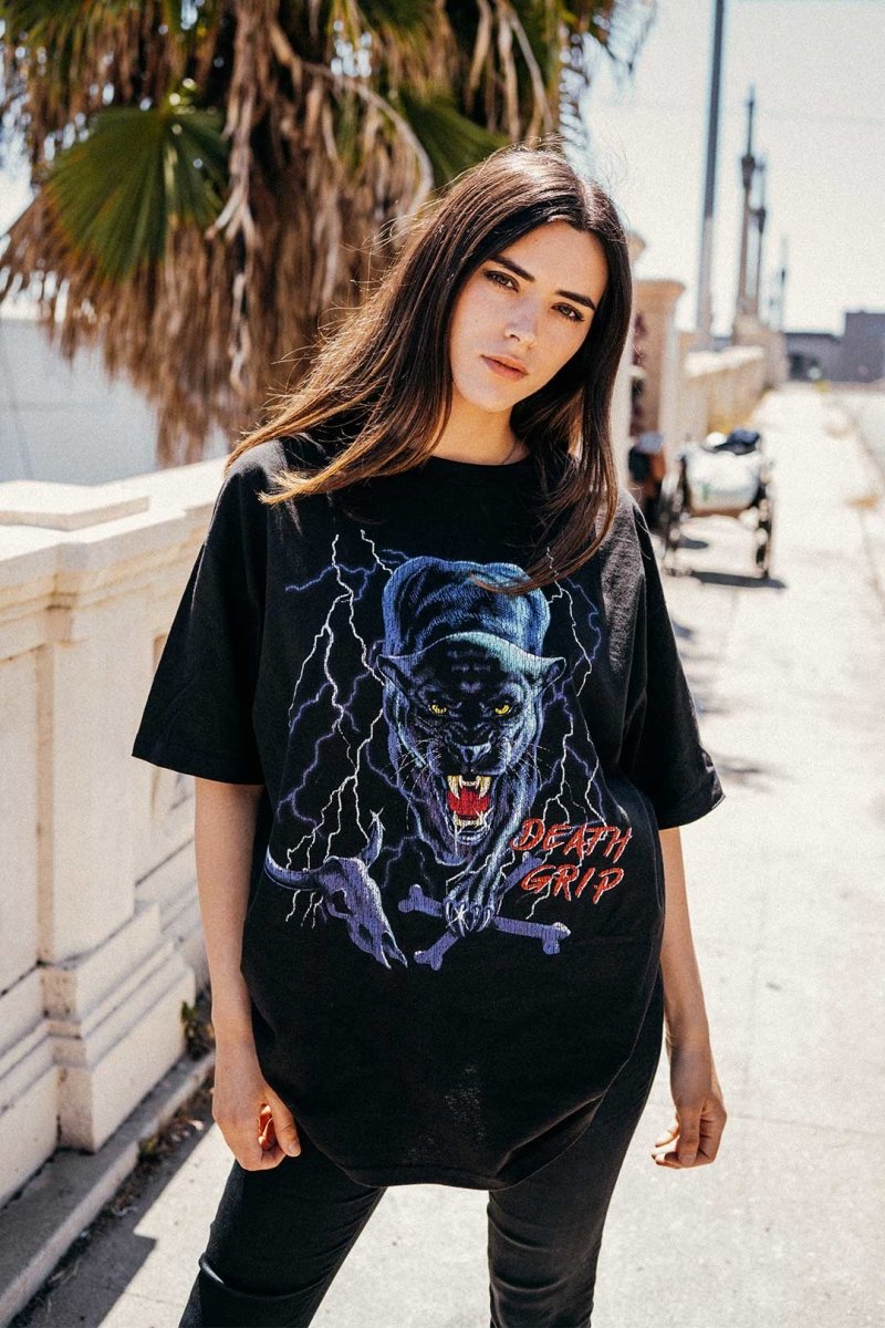Streetwear tee best sale
